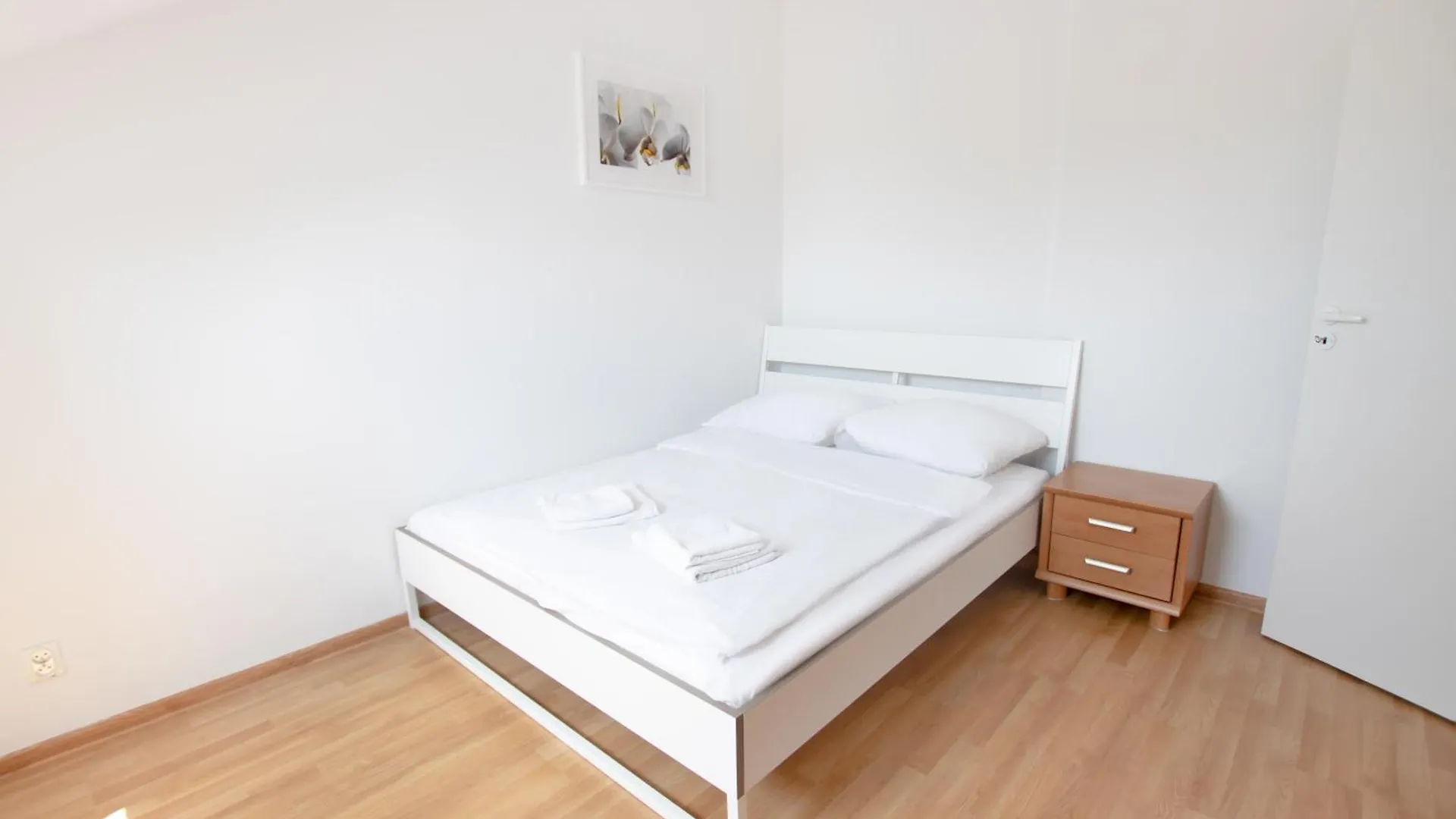 Old Town Podwale Street Apartment. Great Location Warsaw 0*,  Poland